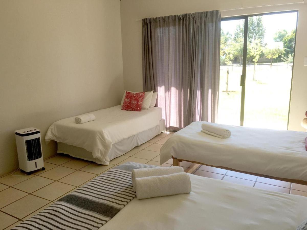 Little Farms Hotel Колесберг Екстериор снимка