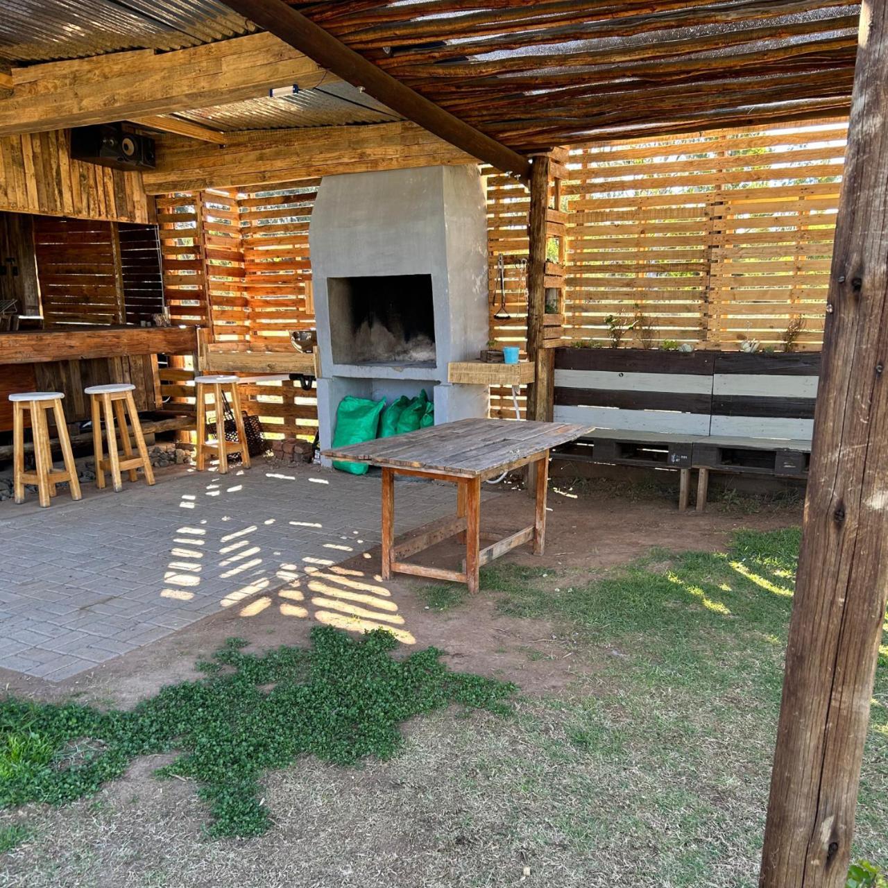 Little Farms Hotel Колесберг Екстериор снимка